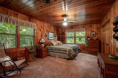 4895 Old Burnt Mtn Rd, Big Canoe GA  30143-2204 exterior