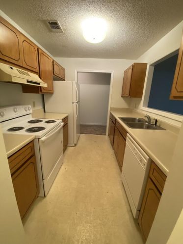 114 Commons Dr, Evans GA  30809-3606 exterior