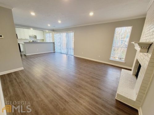 5496 Clover Rise Ln, Norcross, GA 30093-4257