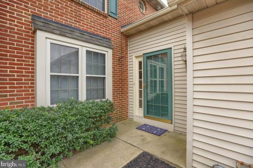 3124 Cornerstone Dr, Lancaster, PA 17603-9466