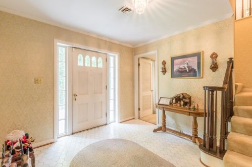 2408 Meadow Lark Dr, Atlanta GA  30344-4026 exterior