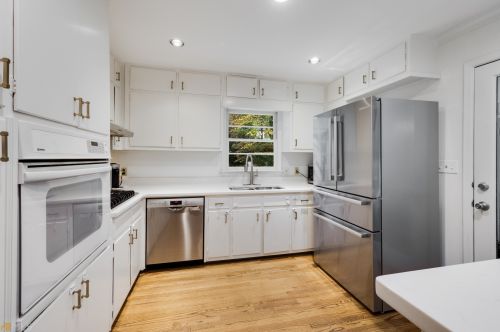 445 Highbrook Dr, Atlanta GA  30342-2316 exterior
