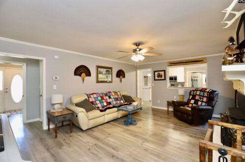 881 Guion Dr, Lugoff SC  29078-8714 exterior