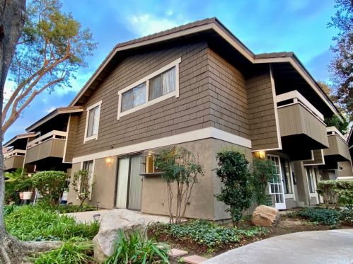 155 Streamwood, Irvine, CA 92620-1940