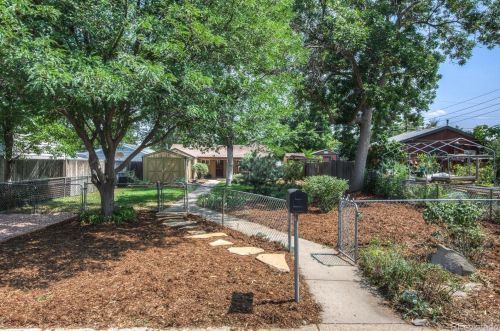 4790 Galapago St, Englewood CO 80110-6431 exterior