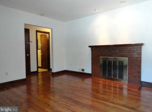 11025 Lockwood Dr, Silver Spring MD 20901-4514 exterior