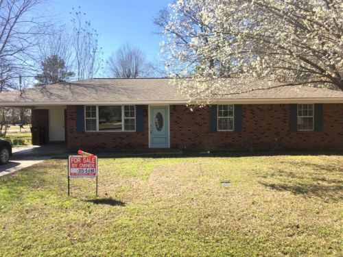 208 Meadowood Dr, Hatley, MS 38821-3904