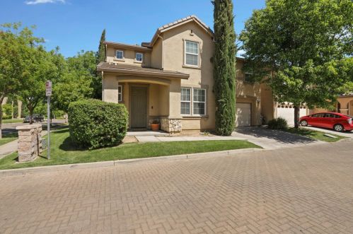 2506 Marano Ln, Lodi, CA 95240-8907