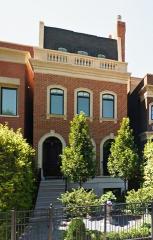 2140 Clifton Ave, Chicago IL  60614-3501 exterior