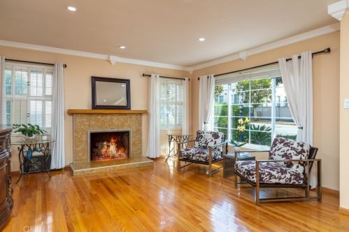 503 Geneva St, Glendale CA  91206-3308 exterior