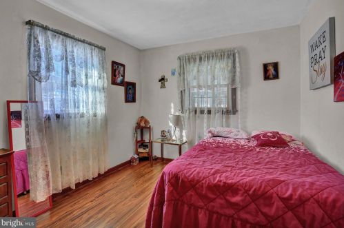 340 George St, Hanover PA 17331-1912 exterior