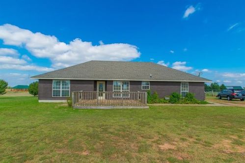 1472 County Road 1190, Tuttle, OK 73089-2202