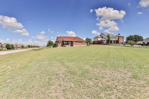 4233 San Pedro Ct, Fort Worth TX  76179-6802 exterior