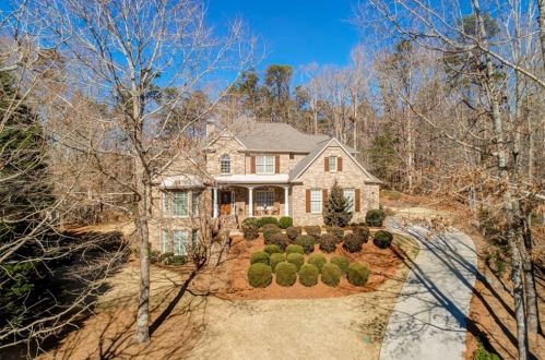 525 Sackman Falls Ct, Holly Springs, GA 30114-8145