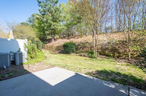355 Creek Manor Way, Suwanee GA  30024-6565 exterior