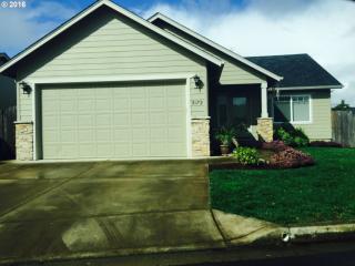5179 B St, Springfield, OR 97478-6061
