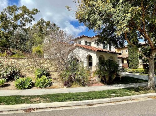 1956 Marcasite Pl, Carlsbad, CA 92009-5204