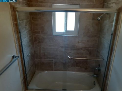 1772 Elmhurst Ln, Concord CA  94521-2017 exterior