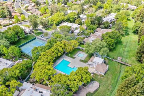 5183 Oakdale Ct, Pleasanton, CA 94588-3752