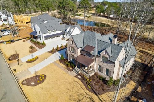 628 Crescent River Pass, Suwanee GA  30024 exterior