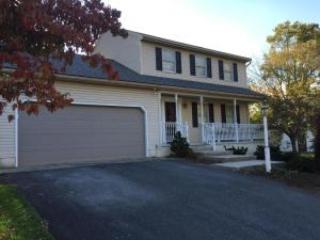 144 Hostetter Ln, Lancaster, PA 17602-4110