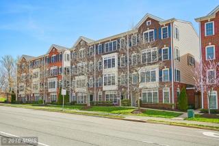 4628 Battenburg Ln, Fairfax, VA 22030-6266