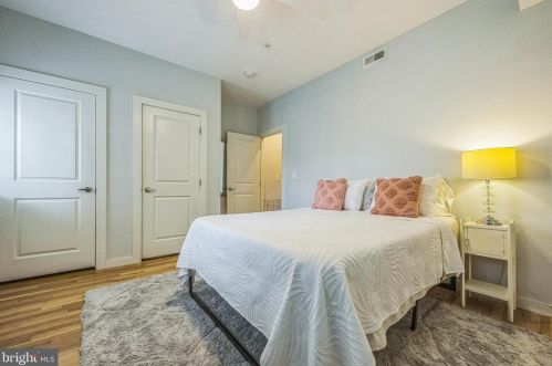 1226 4 St, Philadelphia PA 19147-0052 exterior