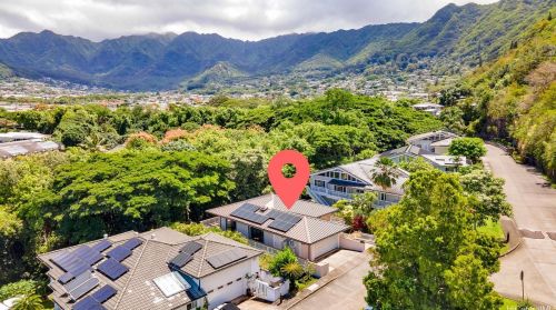 120 Hanupaoa Pl, Honolulu HI  96822-1578 exterior