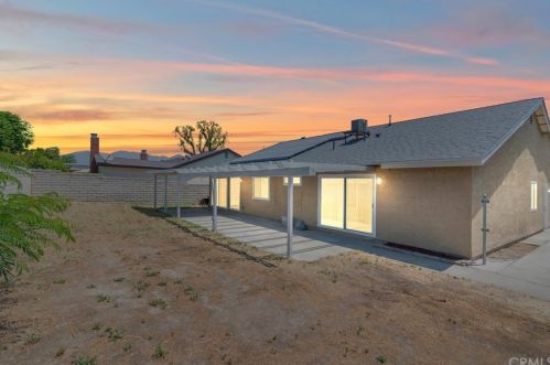 13278 Bunker Hill Pl, Chino, CA 91710-4607