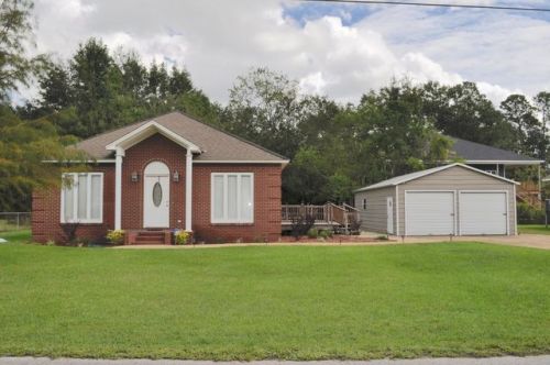6812 Tunica Rd, Biloxi, MS 39532-5153