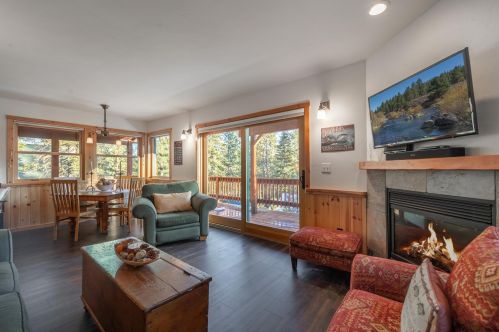 14405 Denton Ave, Truckee CA  96161-3612 exterior