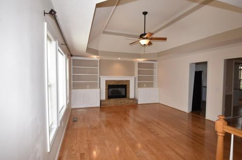 3007 Clove Tree Ln, Holly Springs GA  30189-6948 exterior