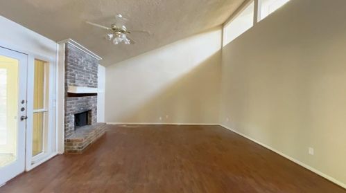 9855 Tern Ct, Conroe TX  77385-4627 exterior