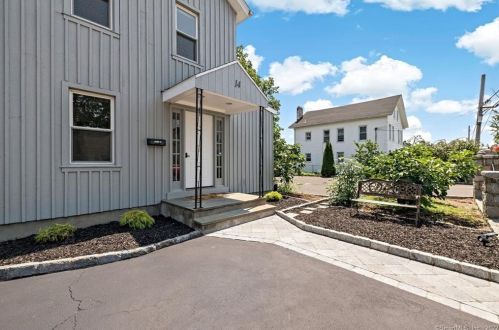 14 Plymouth Ave, Norwalk CT  06851-3622 exterior