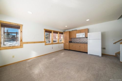 315 Chipmunk Cir, Silverthorne CO 80498-9205 exterior