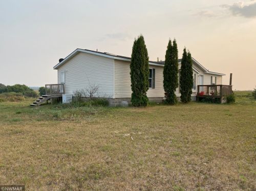 15415 470th St, Greenwood, MN 56634