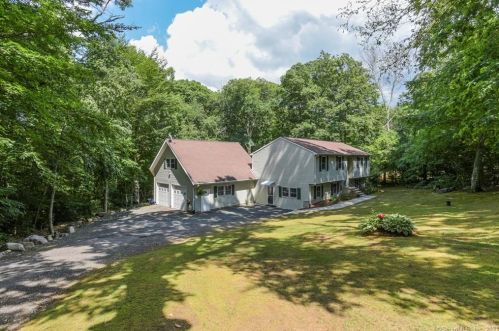 146 Wopowog Rd, East Hampton, CT 06424-1647