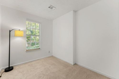 250 Crab Orchard Way, Roswell GA  30076-2352 exterior
