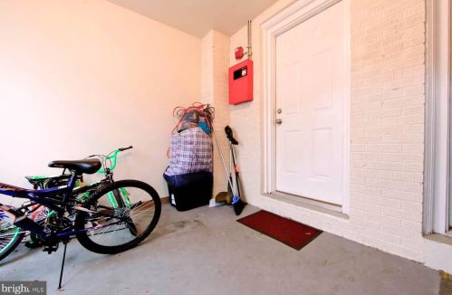 1945 61 St, Philadelphia PA 19142-0014 exterior