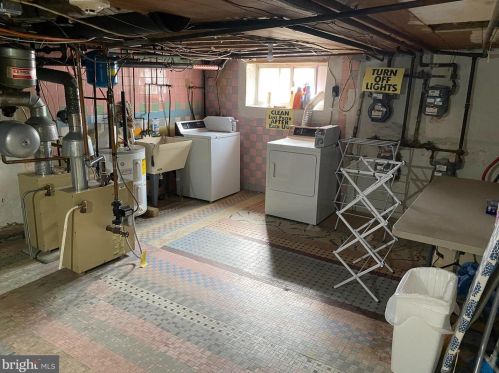 1711 13th St, Philadelphia PA  19148-1512 exterior