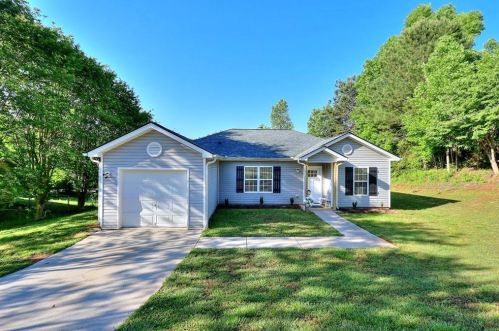 280 Georgia Belle Dr, Jefferson, GA 30549-1486