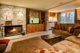 3121 Walden Ravines, Columbus, OH 43221-4641