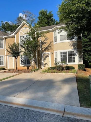 3057 Fields Dr, Lithonia, GA 30038-2093