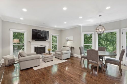 280 Cameron Ridge Dr, Atlanta GA  30328-4709 exterior