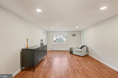 47 Ribsam St, Trenton NJ  08619-3627 exterior