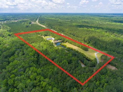 208 Sullivans Landing Rd, Ridgeville, SC 29472-9100