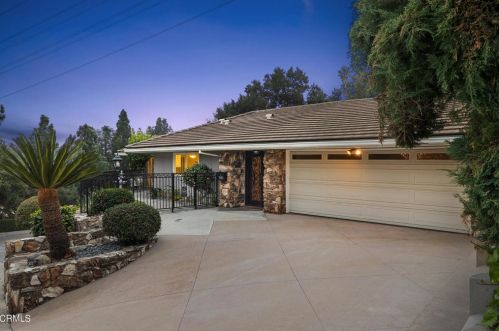 3333 Country Club Dr, Glendale CA  91208-1717 exterior