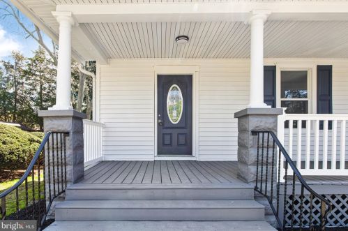 100 Harvard Ave, Stratford, NJ 08084-1210