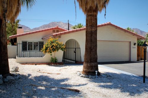 54035 Eisenhower Dr, La Quinta, CA 92253-3681
