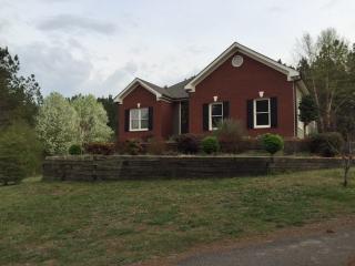 3790 Lovers Ln, Monroe, GA 30656-8555